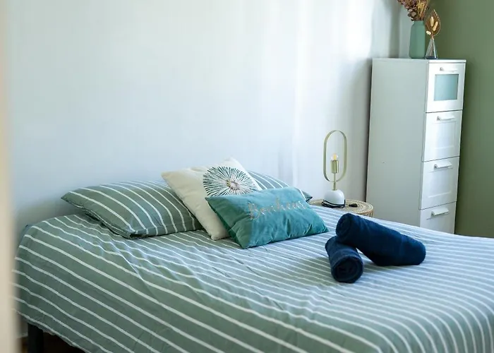 T3 Centre 70 M2 Avec Terrasse 아파트