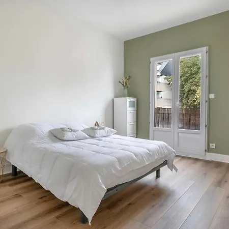 T3 Centre 70 M2 Avec Terrasse * La Baule-Escoublac