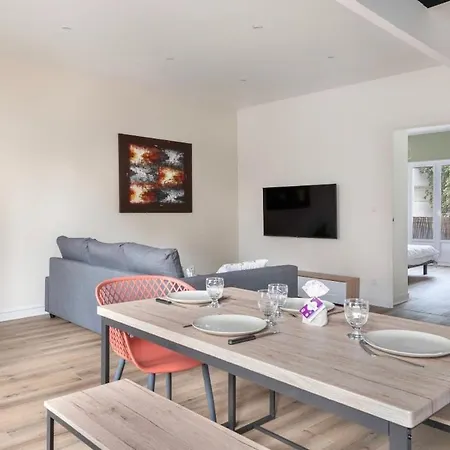 Apartment T3 Centre 70 M2 Avec Terrasse *