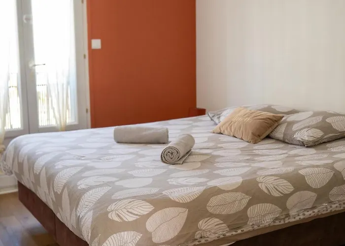 T3 Centre 70 M2 Avec Terrasse * La Baule-Escoublac